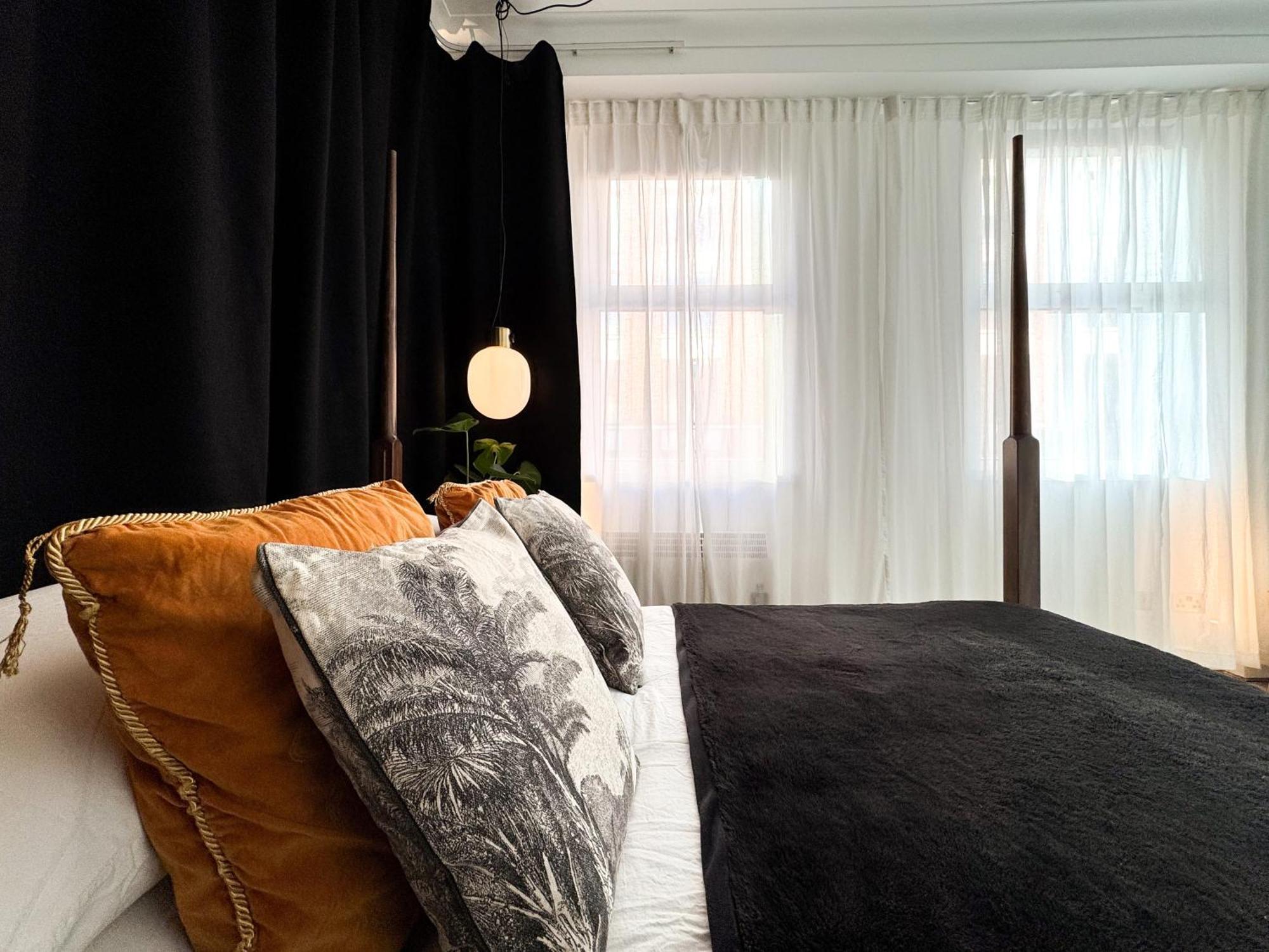 ロンドンTranquil Oasis W 100Inch Cinema & Hammock, By The Design Travellerアパートメント エクステリア 写真